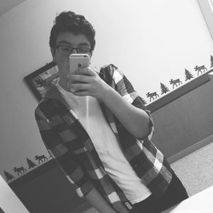 Meet your Posher, Dylan